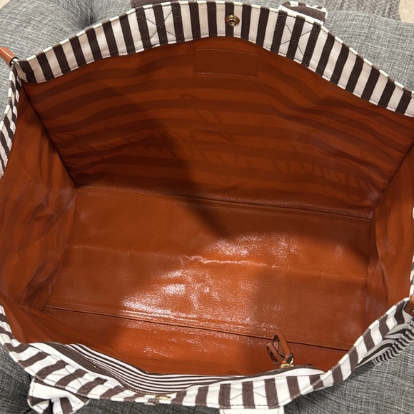 Henri Bendel Bag Large Canvas Striped Logo Tote Bag - Picture 14 of 17